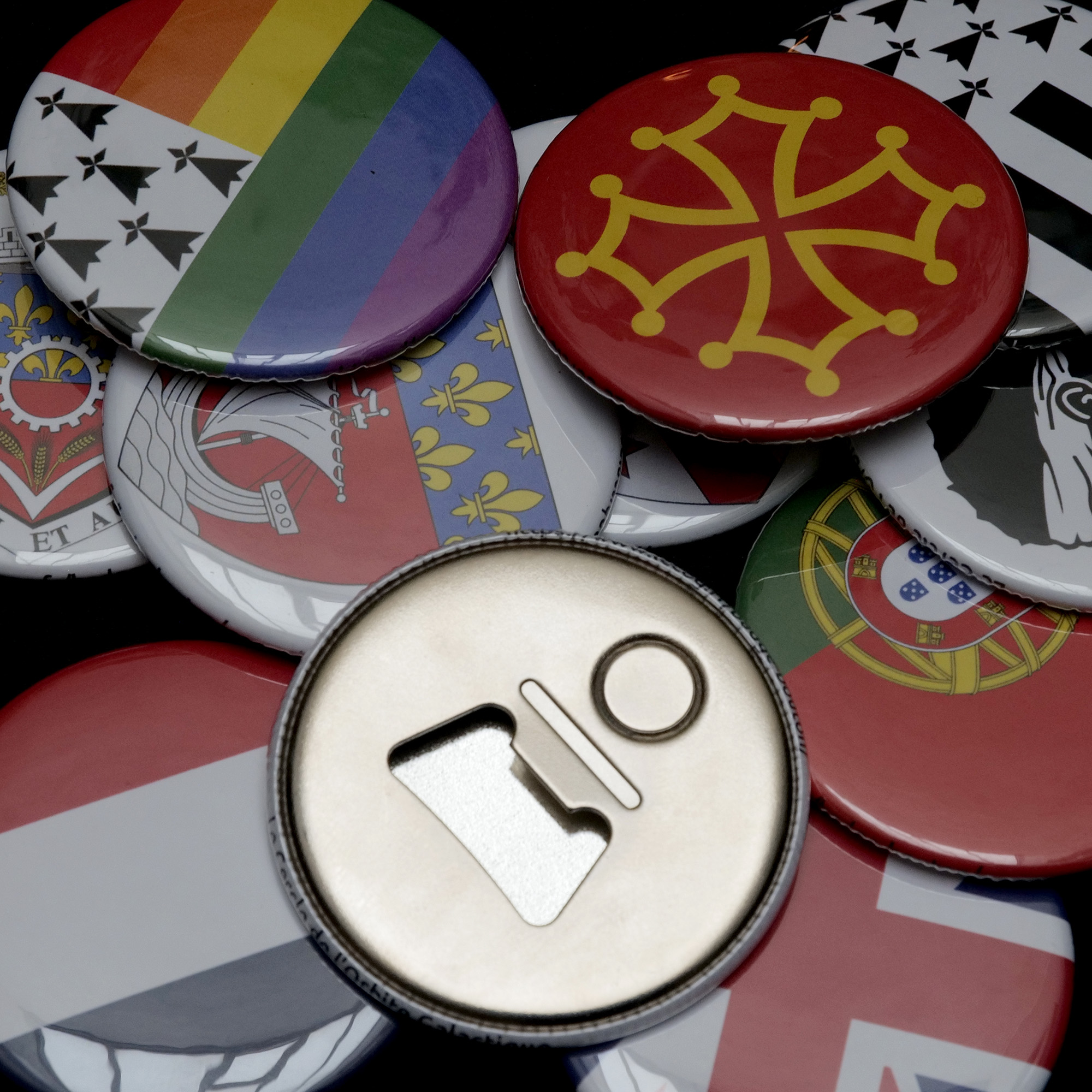 Drapeau Pays - Décapsuleur 56mm